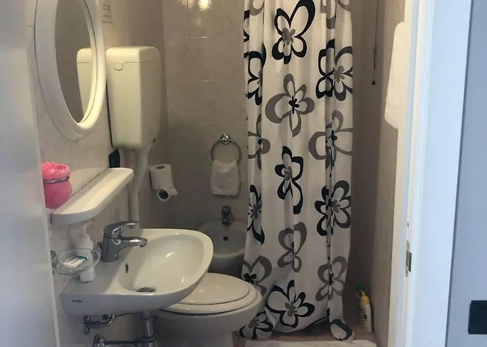 فندق Bab And Helvetia